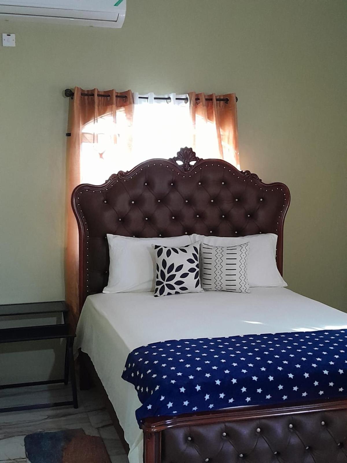 Jamaica Oasis Suite Portmore Kültér fotó