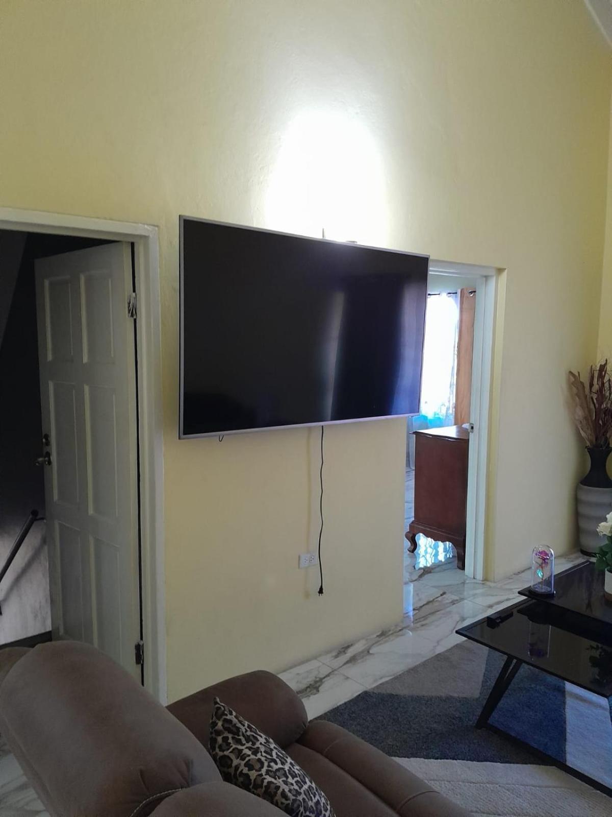 Jamaica Oasis Suite Portmore Kültér fotó